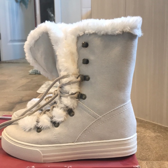 Merona Shoes - New with tags Merona boots Merona Shoes - New with tags Merona boots